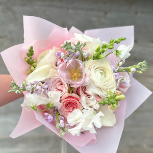 Valentine's Hand Tied Bouquet - Designer's Choice