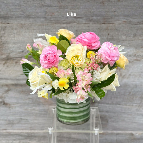 Spring Designer's Choice Arrangement