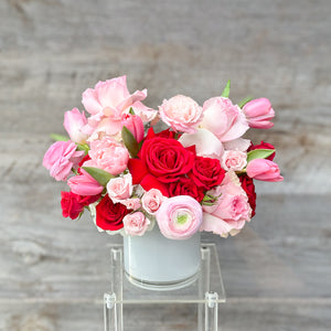 Love Struck - Classic Valentine's Day Designer's Choice - Fresh Flower Bar