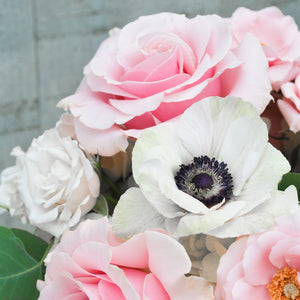 White Russian - Fresh Flower Bar